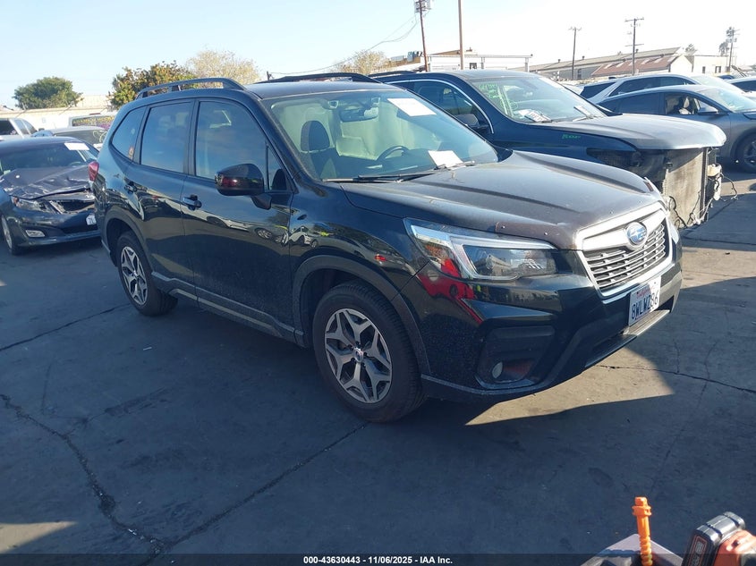 SUBARU FORESTER PREMIUM