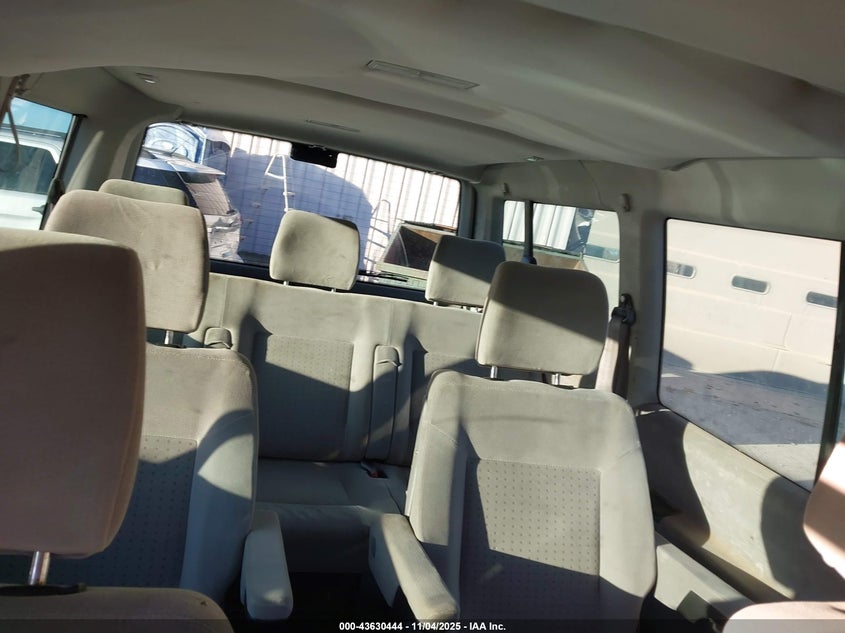 2003 Volkswagen Eurovan Gls VIN: WV2KB47093H028144 Lot: 43630444