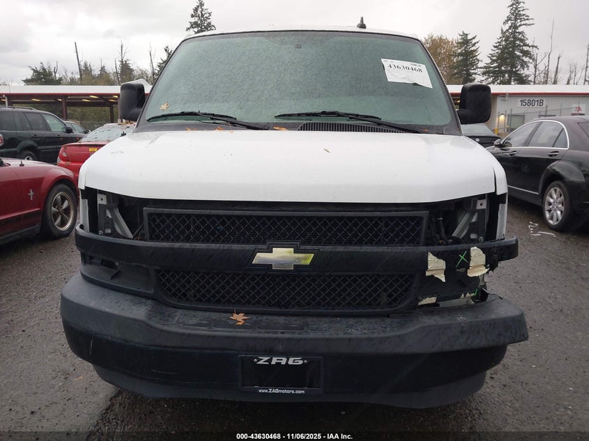 2018 Chevrolet Express 2500 Work Van VIN: 1GCWGAFPXJ1166182 Lot: 43630468