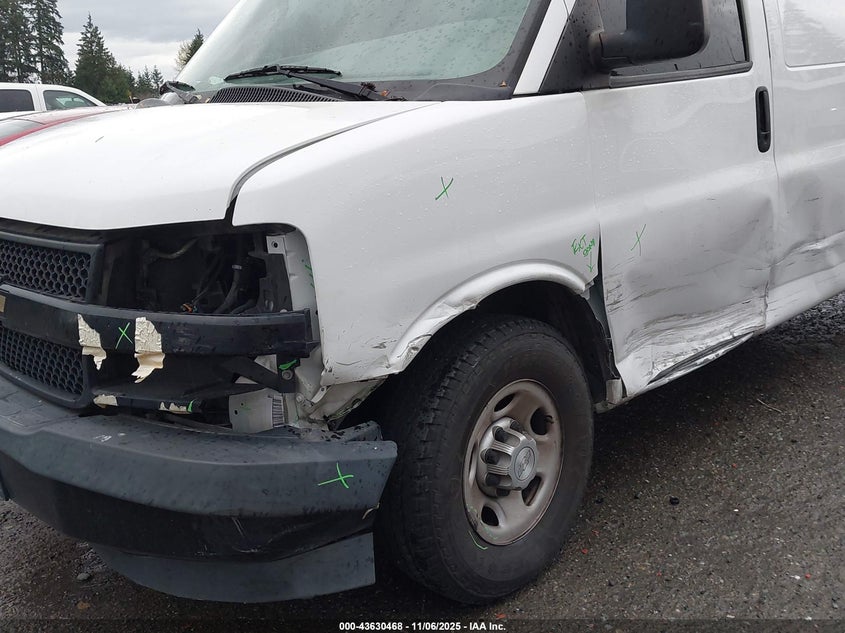 2018 Chevrolet Express 2500 Work Van VIN: 1GCWGAFPXJ1166182 Lot: 43630468