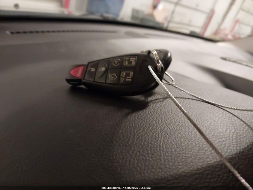 2015 Chrysler Town & Country Touring-L VIN: 2C4RC1CG1FR547225 Lot: 43630516