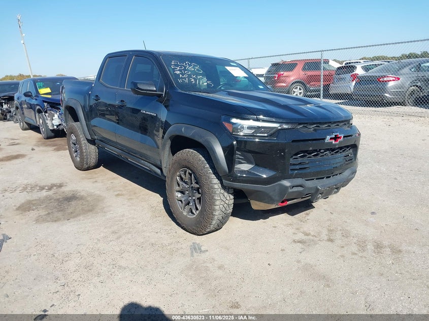 CHEVROLET COLORADO 4WD ZR2
