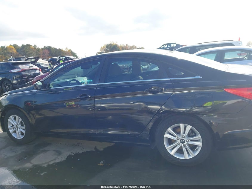 2013 HYUNDAI SONATA GLS - 5NPEB4AC9DH737738