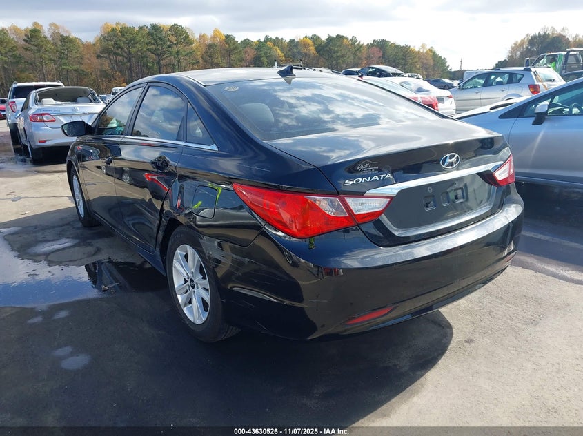 2013 HYUNDAI SONATA GLS - 5NPEB4AC9DH737738