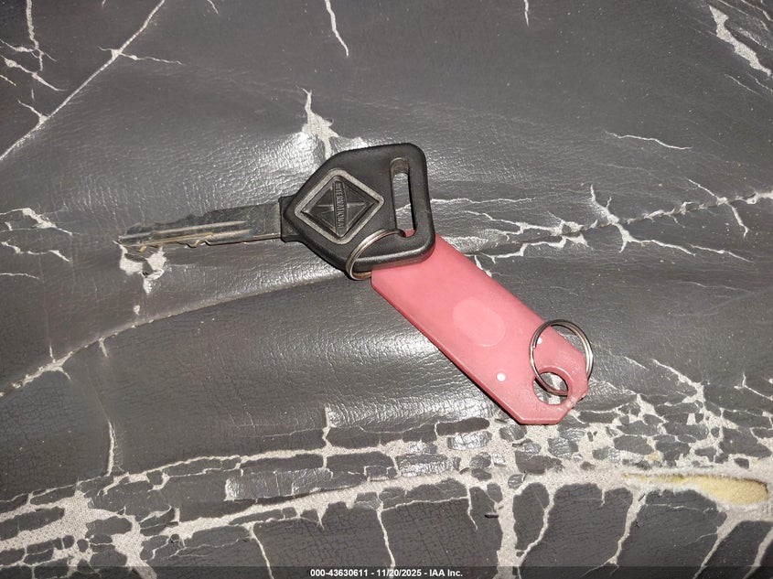 2011 International 7000 7600 VIN: 1HTWYSJT5BJ366348 Lot: 43630611