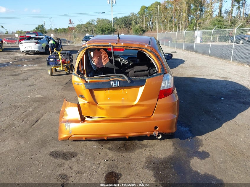2009 Honda Fit Sport VIN: JHMGE88639S009511 Lot: 43630631
