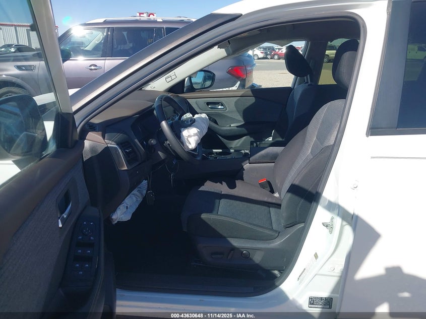 2023 Nissan Rogue Sv Fwd