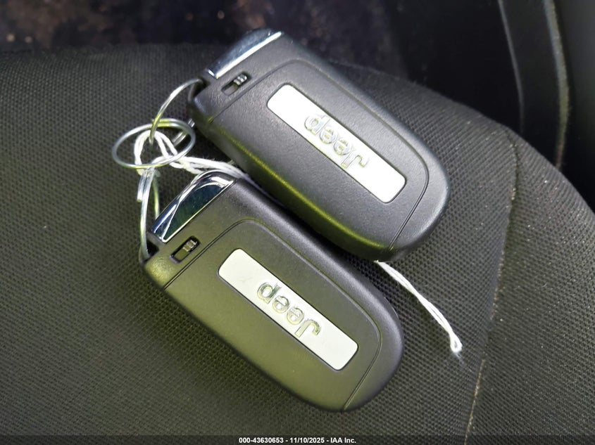 ZACCJBBB6JPH96625 2018 JEEP RENEGADE photo no. 11