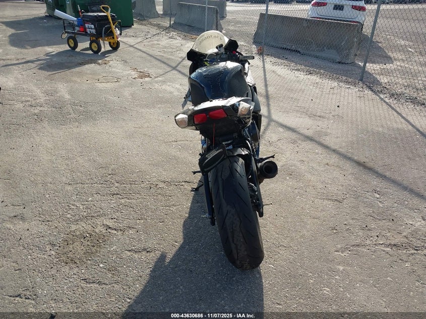 2025 Suzuki Gsx-R600 VIN: JS1GN7FA1S7100590 Lot: 43630686