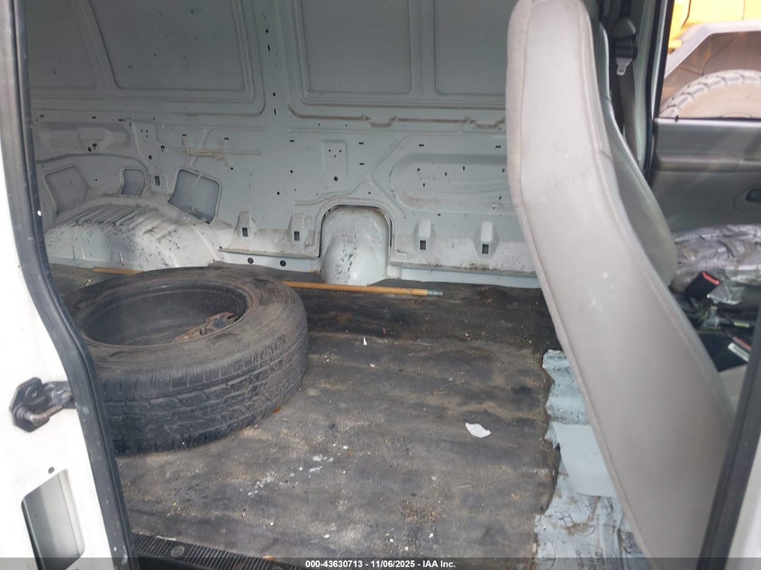 2000 Ford E-250 Commercial/Recreational VIN: 1FTNS24L7YHC02735 Lot: 43630713