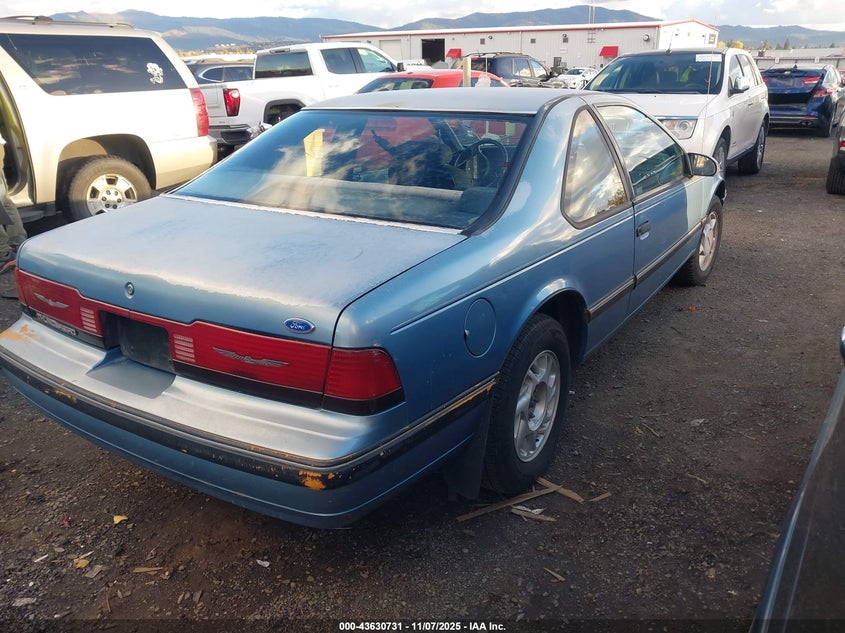 1FAPP6042KH129738 1989 FORD THUNDERBIRD photo no. 4