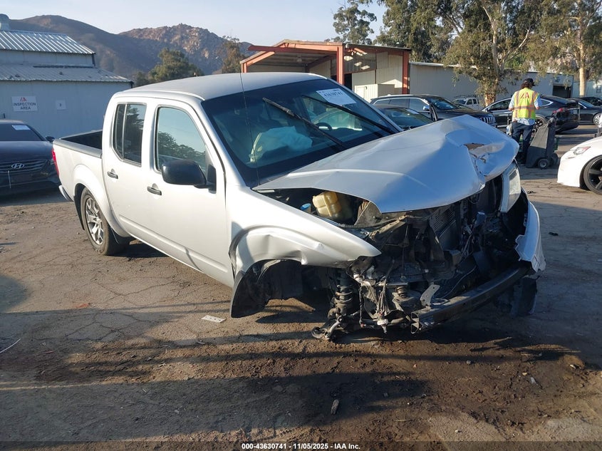 NISSAN FRONTIER SV 4X2