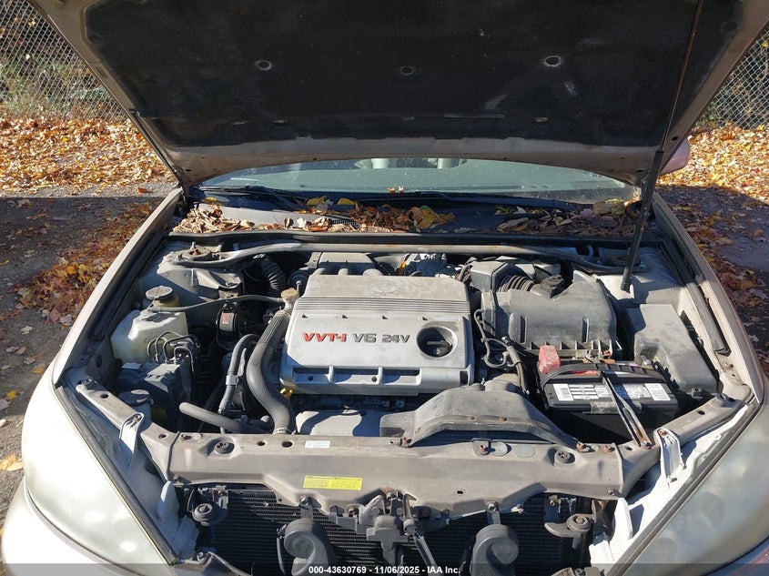 4T1BF30KX5U109426 2005 TOYOTA CAMRY photo no. 10