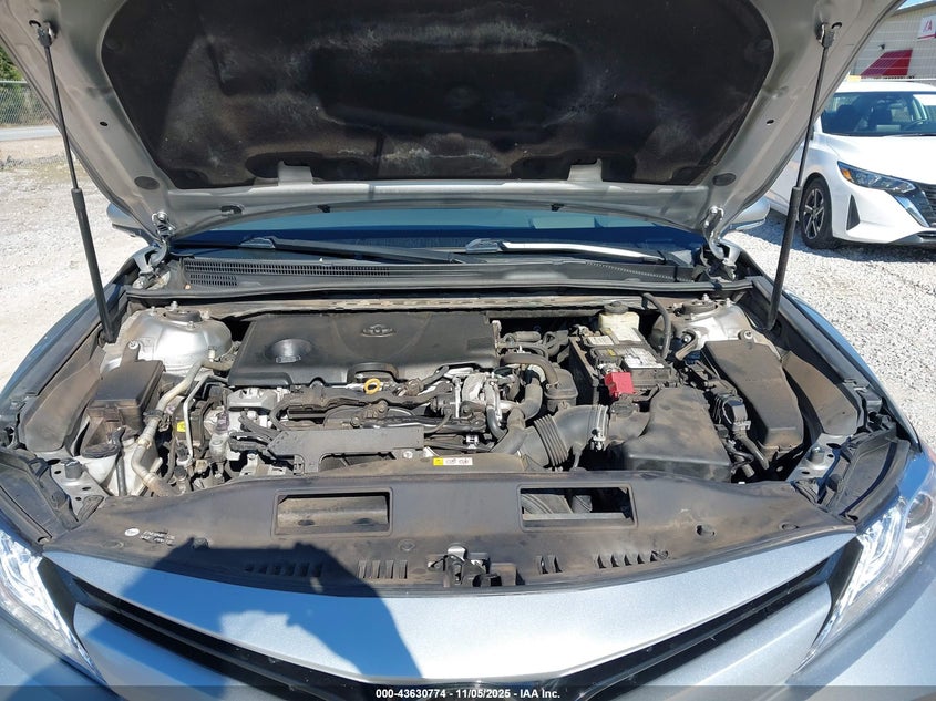 2018 TOYOTA CAMRY XLE 4T1B11HK4JU053288