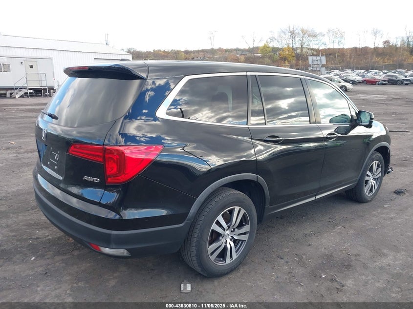2017 HONDA PILOT EX-L - 5FNYF6H58HB037329