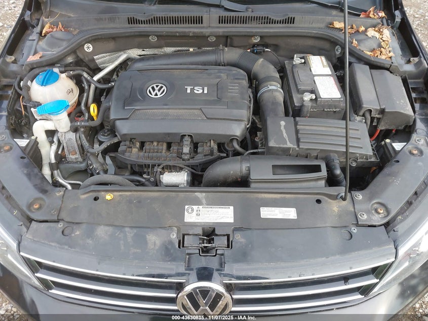 2016 VOLKSWAGEN JETTA 1.8T SPORT - 3VWD17AJXGM404734