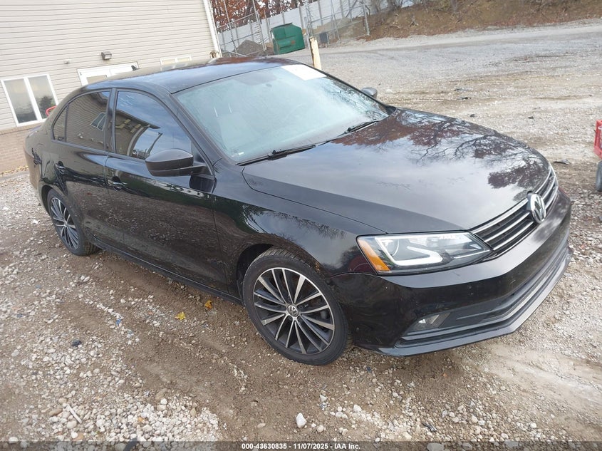 2016 VOLKSWAGEN JETTA 1.8T SPORT - 3VWD17AJXGM404734