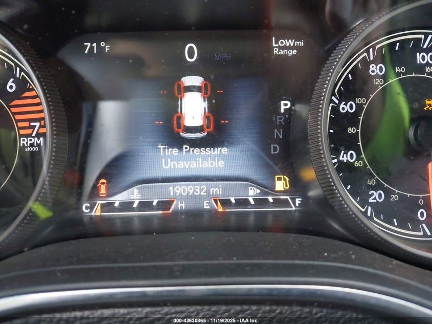 2019 Jeep Cherokee Limited Fwd VIN: 1C4PJLDBXKD392196 Lot: 43630865