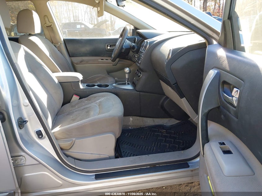 2015 NISSAN ROGUE SELECT S JN8AS5MV4FW259294