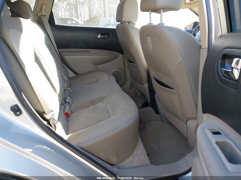 2015 NISSAN ROGUE SELECT S JN8AS5MV4FW259294