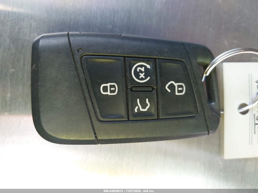 2022 VOLKSWAGEN TIGUAN 2.0T SE 3VV2B7AX1NM093320