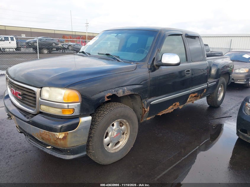 2GTEK19V621112085 2002 GMC SIERRA photo no. 2