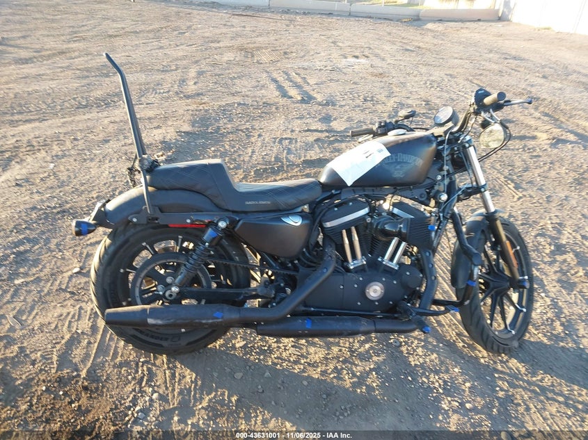 2016 Harley-Davidson Xl883 Iron 883 VIN: 1HD4LE234GC404827 Lot: 43631001