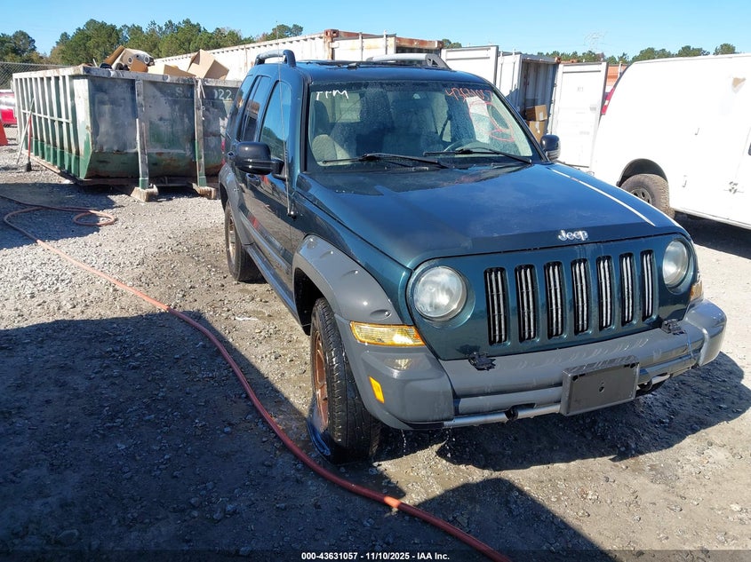 1J8GK38K25W638439 2005 JEEP LIBERTY (NORTH AMERICA) photo no. 8