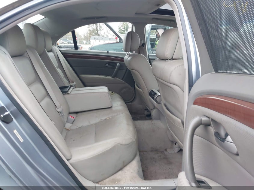 2005 Acura Rl 3.5 VIN: JH4KB16545C008280 Lot: 43631085