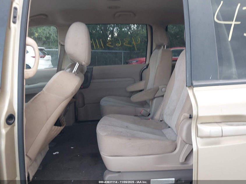 2011 Kia Sedona Lx VIN: KNDMG4C7XB6368604 Lot: 43631114