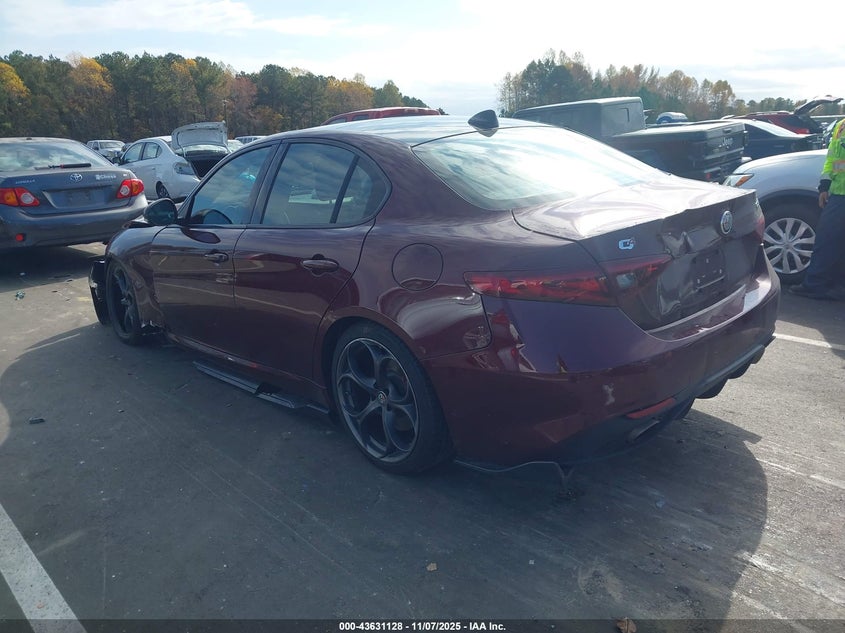 2019 ALFA ROMEO GIULIA TI SPORT AWD - ZARFANBN0K7608761