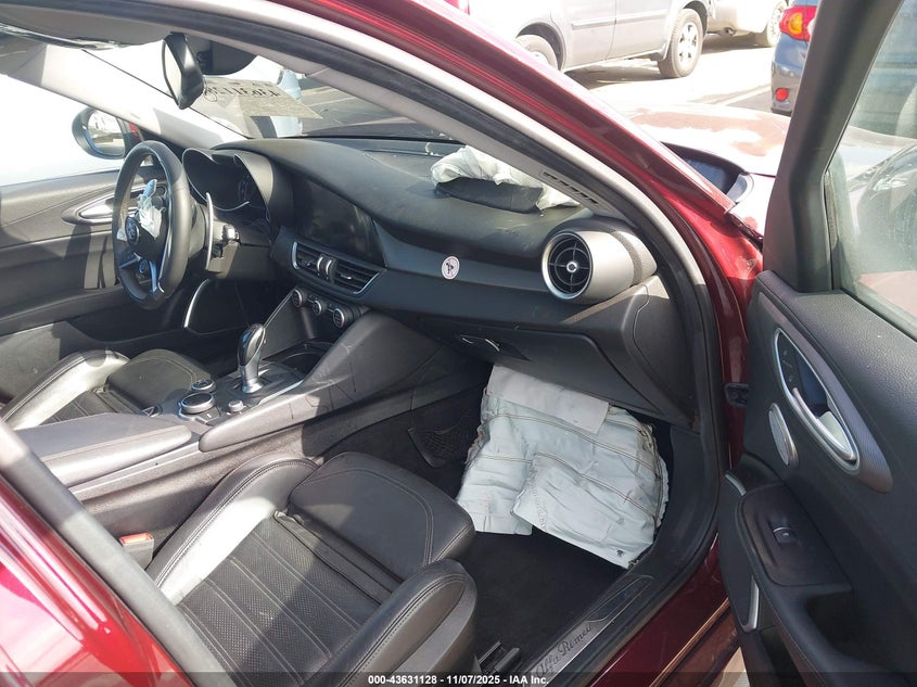 2019 ALFA ROMEO GIULIA TI SPORT AWD - ZARFANBN0K7608761