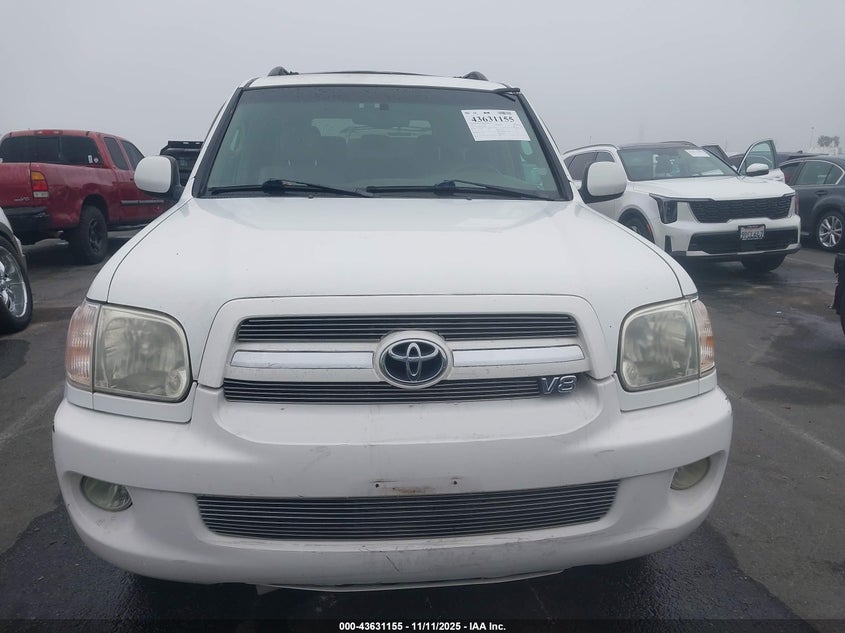 2005 Toyota Sequoia Limited V8 VIN: 5TDZT38A65S244172 Lot: 43631155