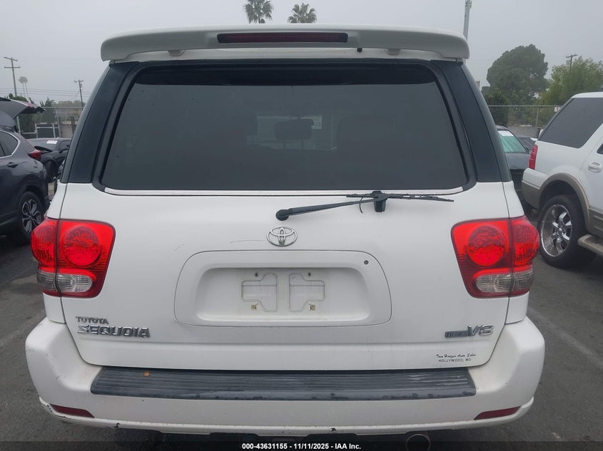 2005 Toyota Sequoia Limited V8 VIN: 5TDZT38A65S244172 Lot: 43631155