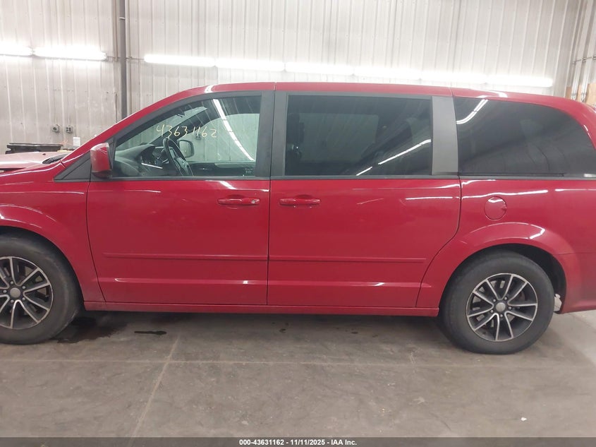 2016 Dodge Grand Caravan R/T VIN: 2C4RDGEG9GR219422 Lot: 43631162