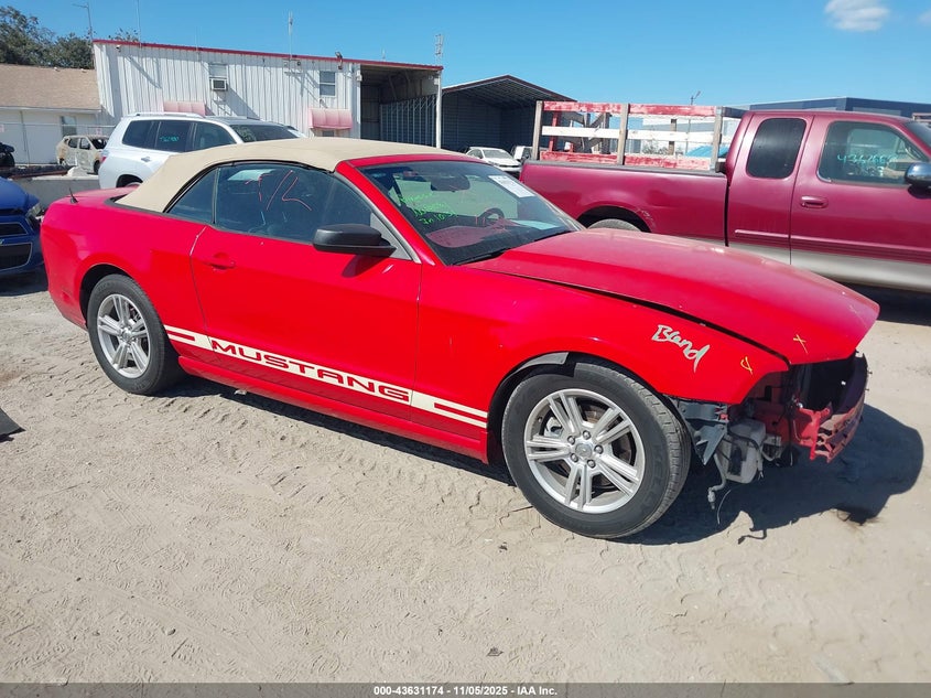 2014 FORD MUSTANG V6 - 1ZVBP8EM3E5205902