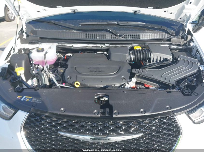 2026 Chrysler Pacifica Select VIN: 2C4RC1BG1TR174779 Lot: 43631201