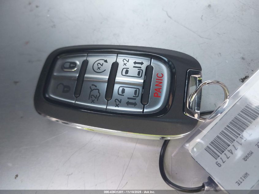 2026 Chrysler Pacifica Select VIN: 2C4RC1BG1TR174779 Lot: 43631201