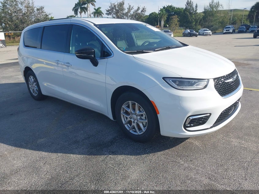2026 CHRYSLER PACIFICA  (VIN: 2C4RC1BG1TR174779)
