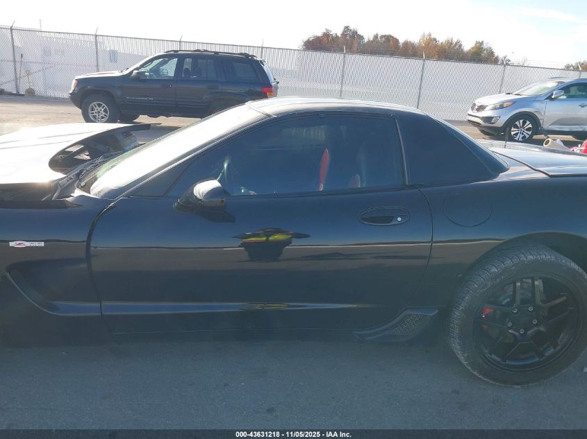 2002 Chevrolet Corvette Z06 Hardtop VIN: 1G1YY12S925103593 Lot: 43631218