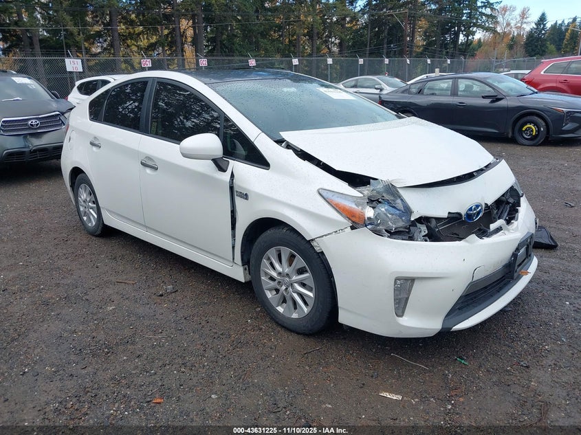 TOYOTA PRIUS PLUG-IN