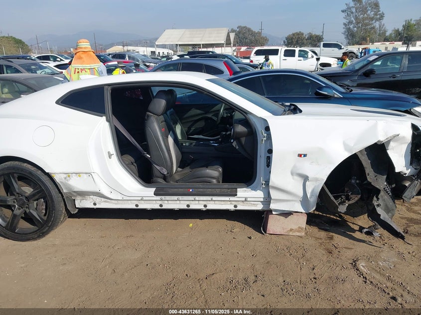 2017 Chevrolet Camaro 2Ss VIN: 1G1FH1R71H0178870 Lot: 43631265