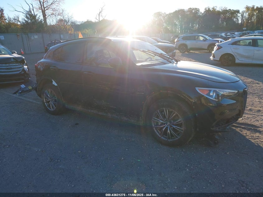 ALFA ROMEO STELVIO SPRINT AWD