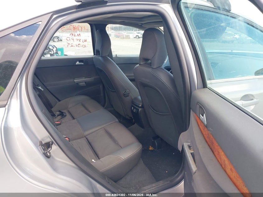 2005 Volvo S40 2.4I VIN: YV1MS382152109558 Lot: 43631302