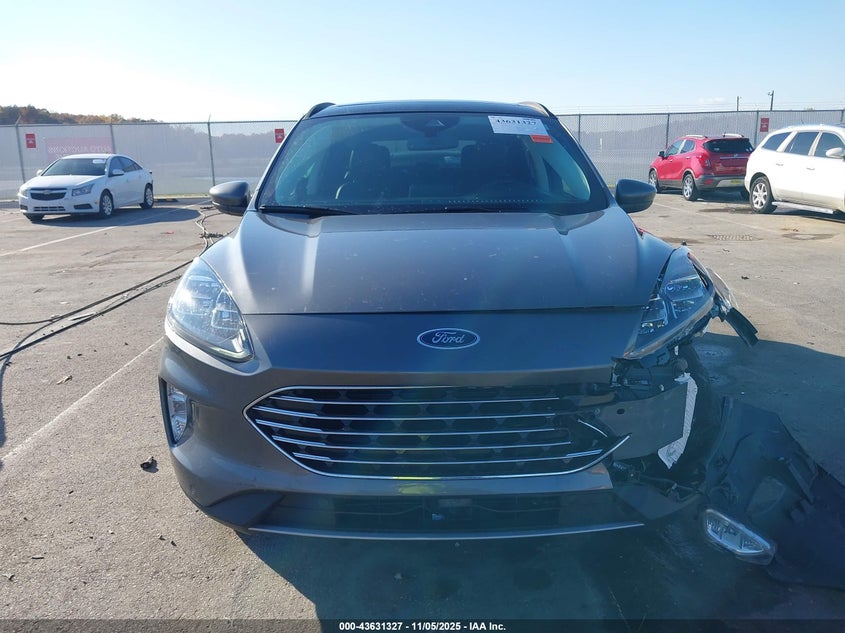 2021 FORD ESCAPE TITANIUM 1FMCU9J95MUA05935