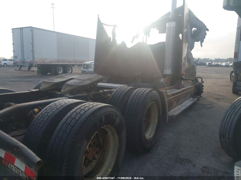 1FUYSSEB0XPA54172 1999   photo no. 4