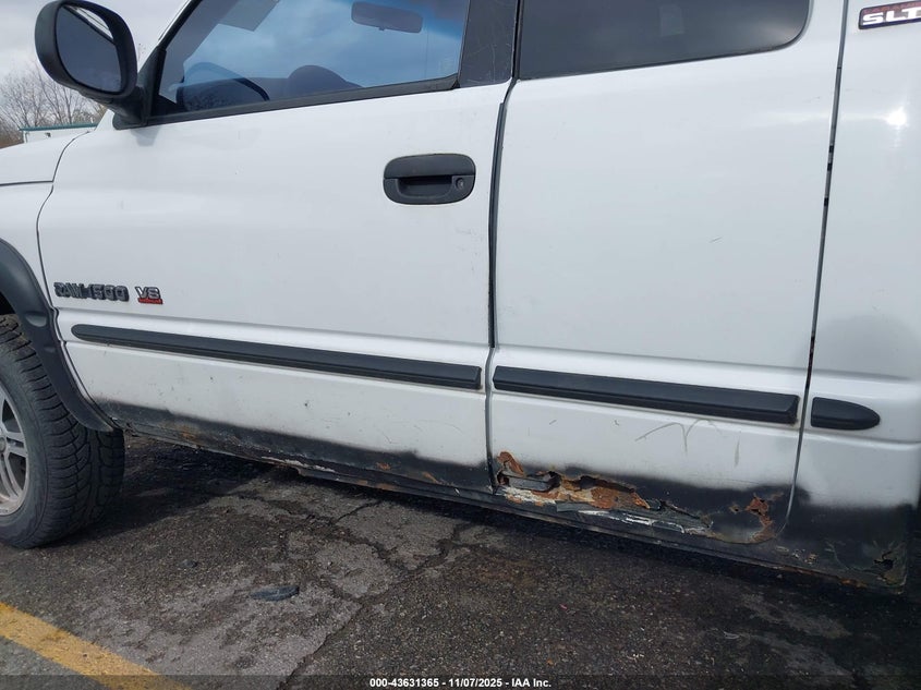 1999 Dodge Ram 1500 St VIN: 1B7HF13Z4XJ548587 Lot: 43631365