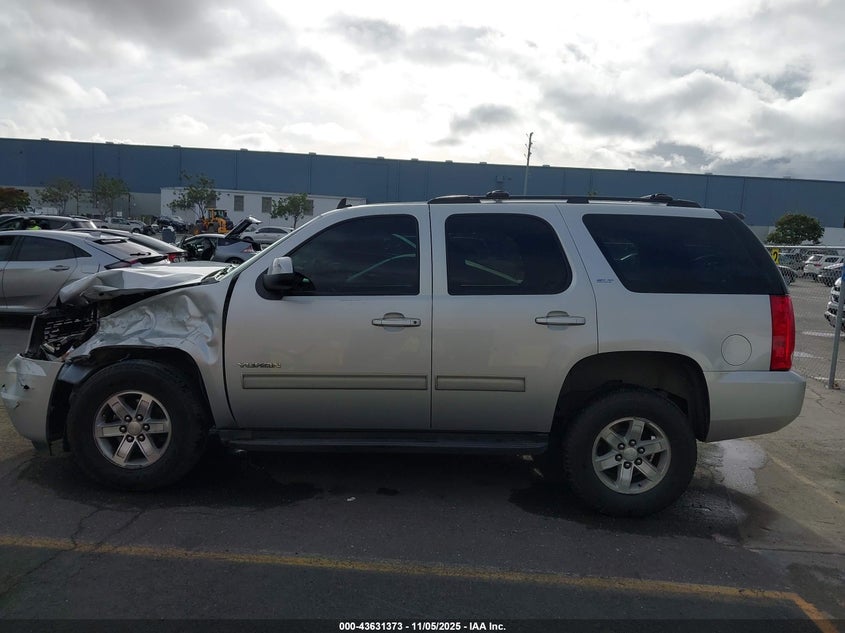 2013 GMC YUKON SLT - 1GKS1CE05DR272744
