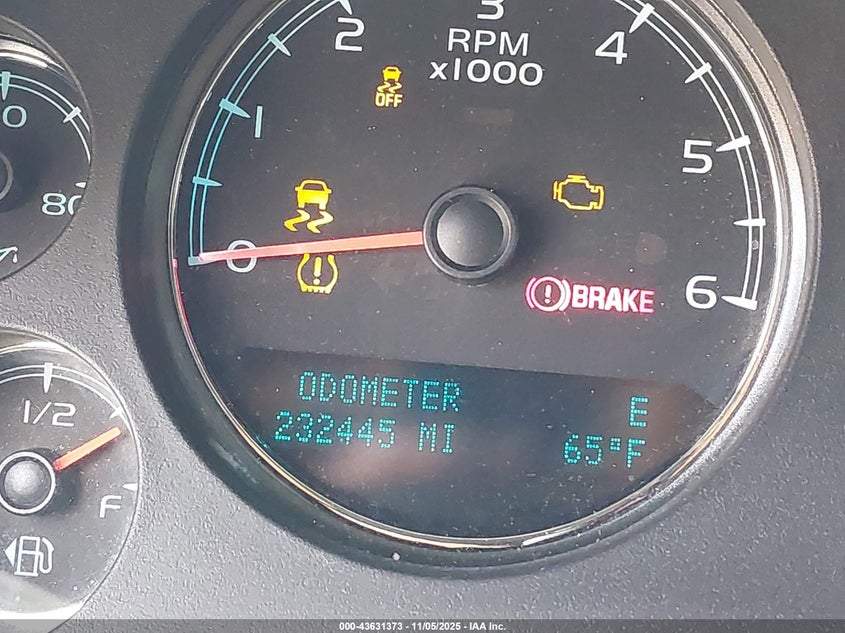 2013 GMC YUKON SLT - 1GKS1CE05DR272744