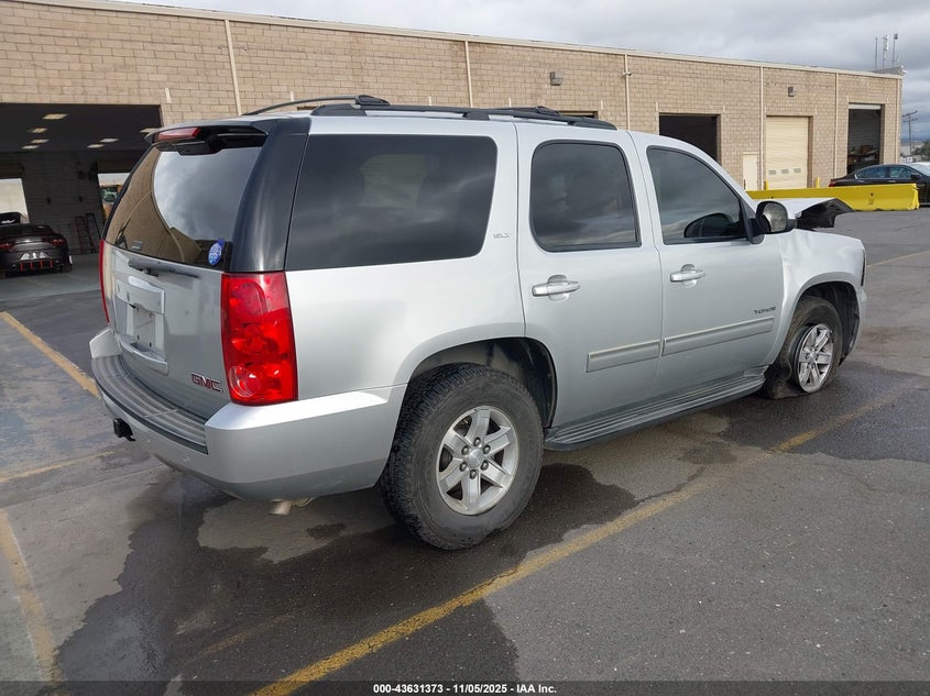 2013 GMC YUKON SLT - 1GKS1CE05DR272744